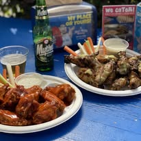 NIKO’S CHICKEN WINGS